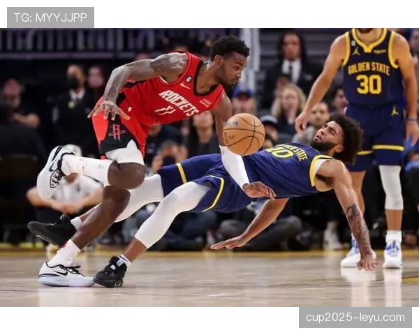 奥坎波斯状态回暖,助力球队进攻端实力全面提升 奥坎波斯状态回暖,助力球队进攻端实力全面提升