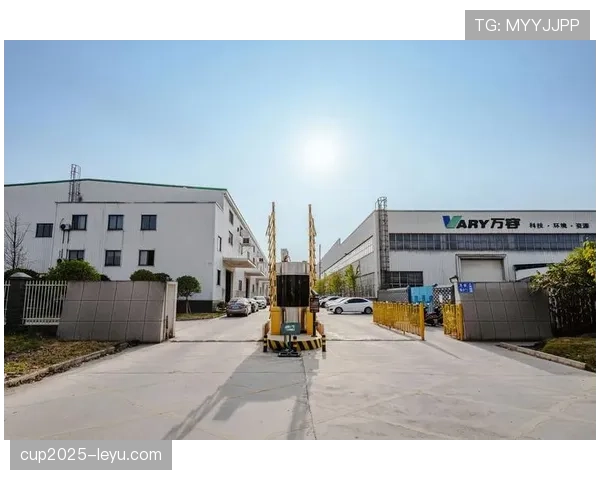 亨德森领导力实现新突破，引领团队协作与创新