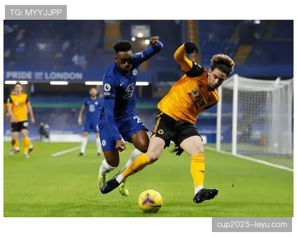 英超激战正酣：近期多队表现稳健，精彩瞬间接连上演