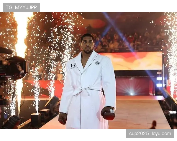 安东尼·约书亚新买的豪车？感觉比他的拳击手套还贵几倍啊！